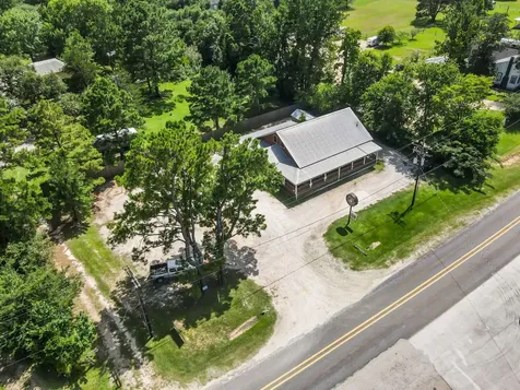 203 W Elder Street Colmesneil TX 75938
