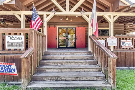 203 W Elder Street Colmesneil TX 75938
