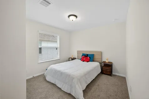 2835 Bisbee Road League City TX 77573
