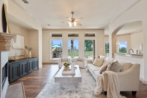 18925 Harbor Side Boulevard Montgomery TX 77356