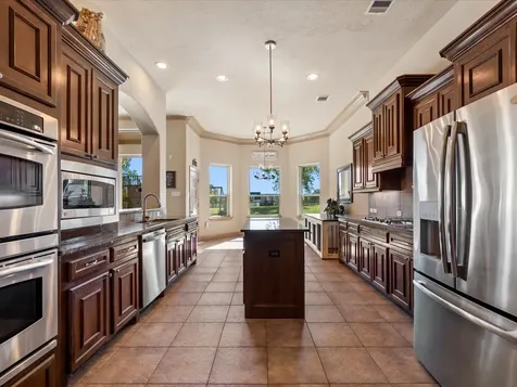 18925 Harbor Side Boulevard Montgomery TX 77356