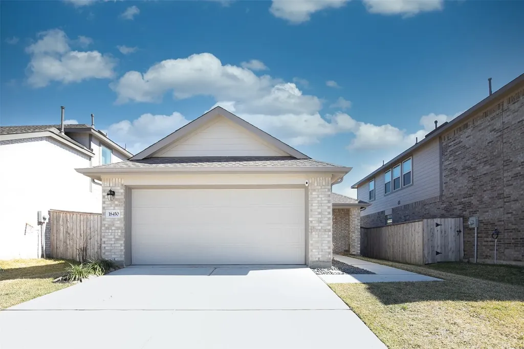 18450 White Stallion Lane Hockley TX 77447