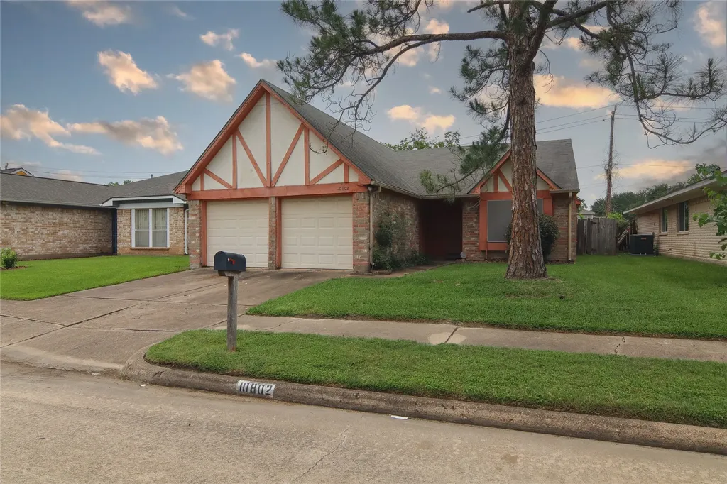 10802 Sashay Drive Houston TX 77099