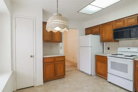 10802 Sashay Drive Houston TX 77099