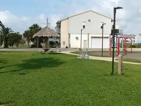 Lot 28 Tiki Drive Tiki Island TX 77554