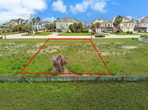 Lot 28 Tiki Drive Tiki Island TX 77554