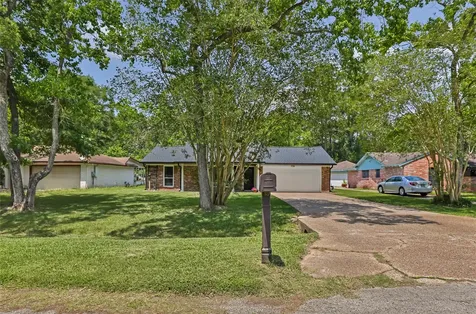 2543 Fountain View Street New Caney TX 77357