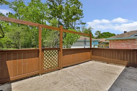 2543 Fountain View Street New Caney TX 77357