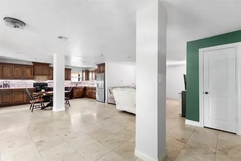 2543 Fountain View Street New Caney TX 77357