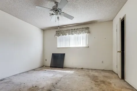 2200 Triway Lane 87 Houston TX 77043