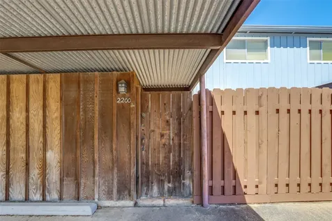 2200 Triway Lane 87 Houston TX 77043