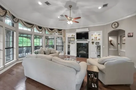28 Stanford Court Montgomery TX 77356