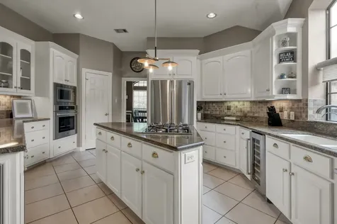 28 Stanford Court Montgomery TX 77356
