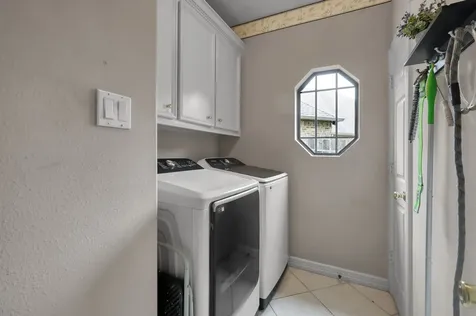 28 Stanford Court Montgomery TX 77356