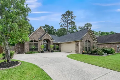 28 Stanford Court Montgomery TX 77356