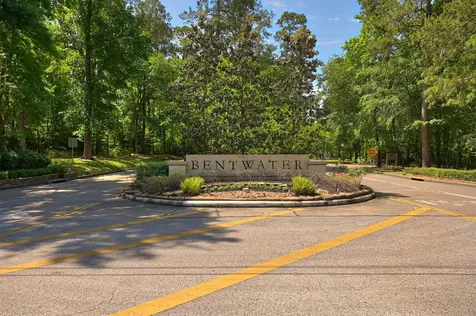28 Stanford Court Montgomery TX 77356