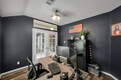 28 Stanford Court Montgomery TX 77356