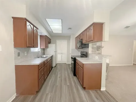 13 N Deerfoot Circle The Woodlands TX 77380