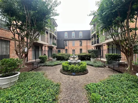 2425 Underwood Street 154 Houston TX 77030