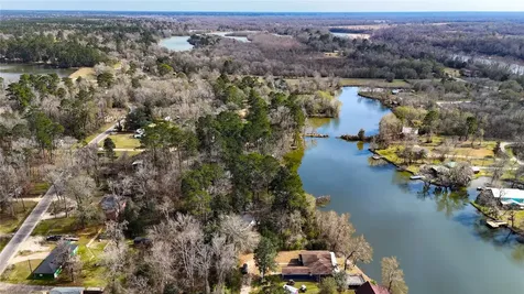 232 Hideaway Lane Goodrich TX 77335