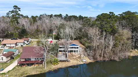 232 Hideaway Lane Goodrich TX 77335