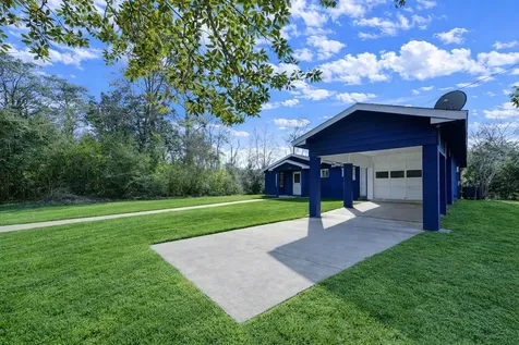 232 Hideaway Lane Goodrich TX 77335
