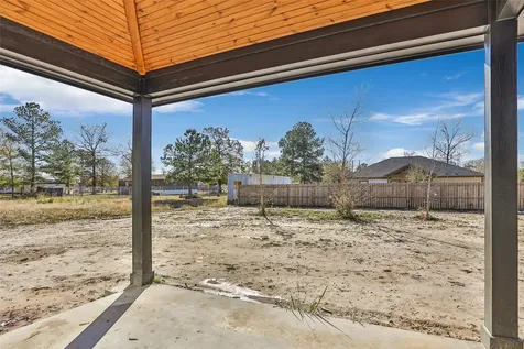 410 Road 7000 Cleveland TX 77327