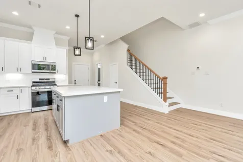 3511 Seabrook Street C Houston TX 77021