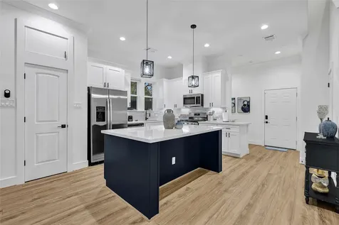 3511 Seabrook Street C Houston TX 77021