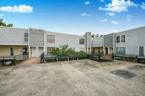 781 Country Place Drive 1017 Houston TX 77079