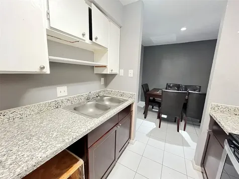 10211 Sugar Branch Drive 411 Houston TX 77036