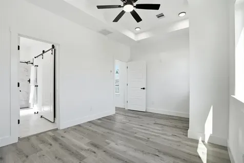 116 S 3rd Street La Porte TX 77571