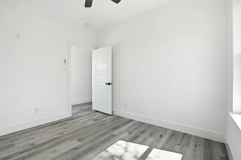 116 S 3rd Street La Porte TX 77571