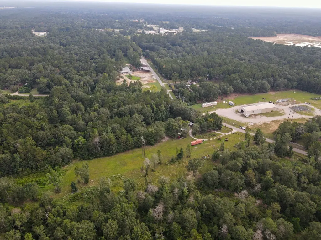 18336 Old Highway 105 E Cleveland TX 77328
