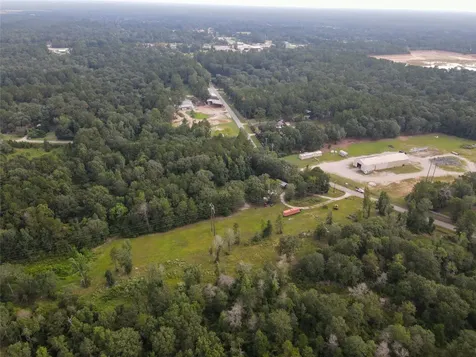 18336 Old Highway 105 E Cleveland TX 77328