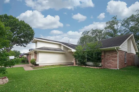 3219 The Highlands Drive Sugar Land TX 77478