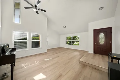 3219 The Highlands Drive Sugar Land TX 77478