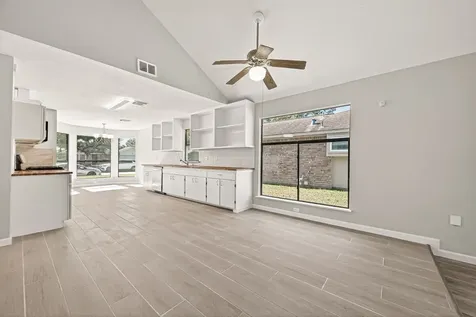 15206 Barbarossa Drive Houston TX 77083