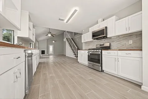 15206 Barbarossa Drive Houston TX 77083