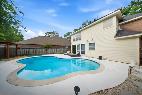 2415 Mills Creek Drive Kingwood TX 77339