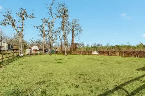 400 Pecan Estates Road C616r Angleton TX 77515