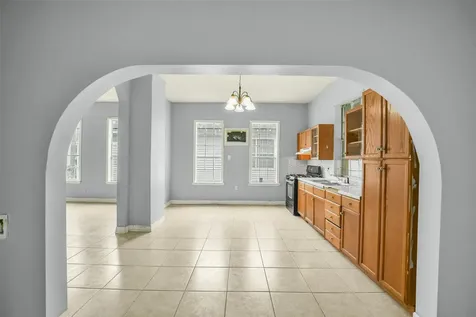 1916 Chapman Street Houston TX 77009