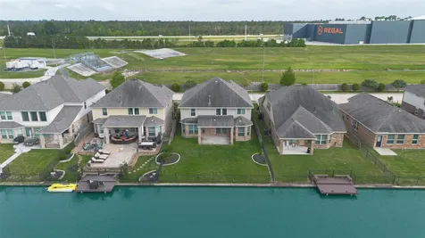 3795 Lake Bend Shore Drive Spring TX 77386