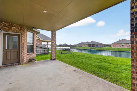 3795 Lake Bend Shore Drive Spring TX 77386