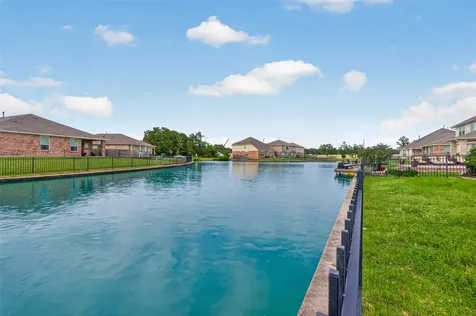 3795 Lake Bend Shore Drive Spring TX 77386