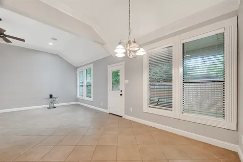 934 Genoa Street Houston TX 77587