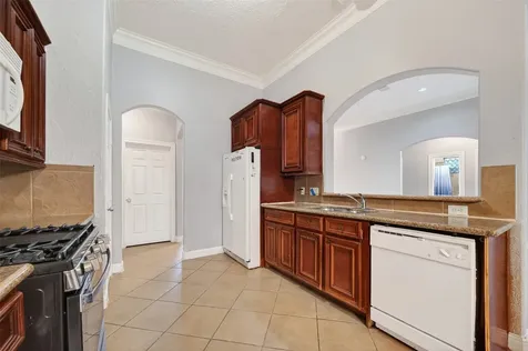 934 Genoa Street Houston TX 77587