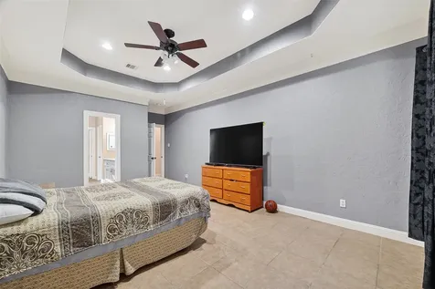 934 Genoa Street Houston TX 77587