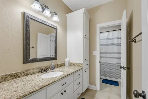 2005 Old May Court College Station TX 77845