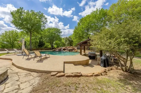 2005 Old May Court College Station TX 77845